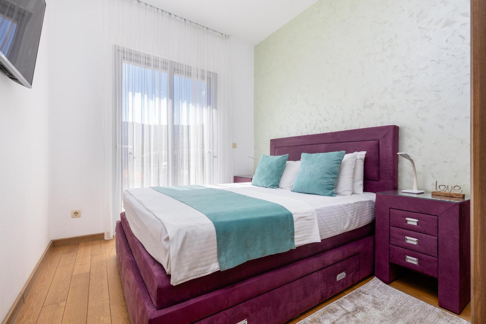Apart Hotel M S Katunjanin Herceg Novi Exteriér fotografie
